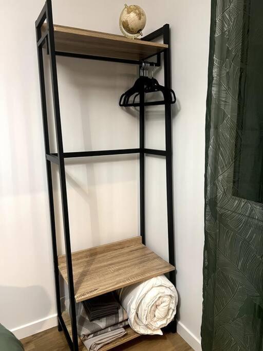 Jolie Maison Avec Courette Bourges Eksteriør billede