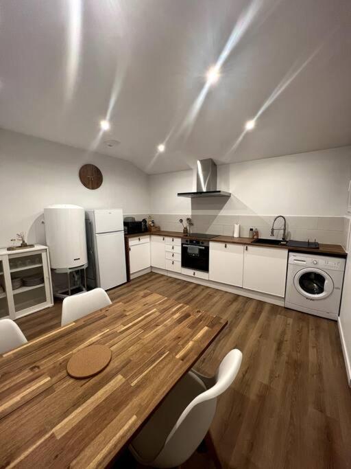 Jolie Maison Avec Courette Bourges Eksteriør billede